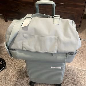 New Béis The Weekend Travel Bag + Carry on